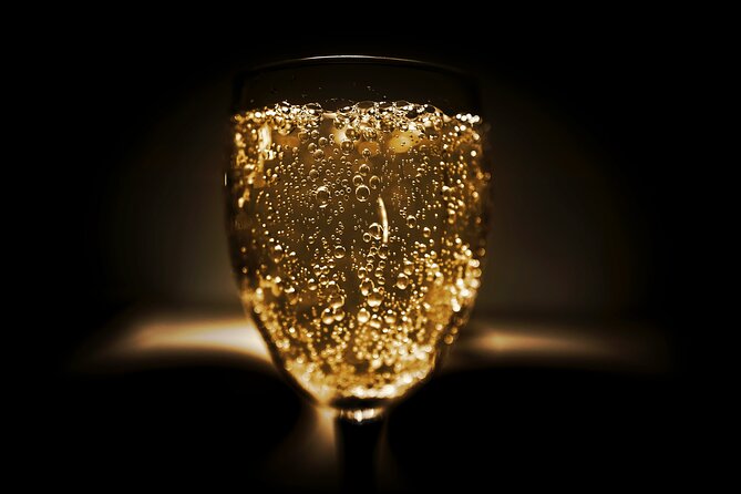 3 Italian sparkling wines and how to distinguish them: Prosecco, Franciacorta.. - Why Three Italian Bubbles Tell a Bigger Story