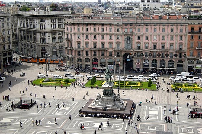 Airport Transfer: Malpensa Airport MXP to Milan by Luxury Van - Who should book this airport transfer?