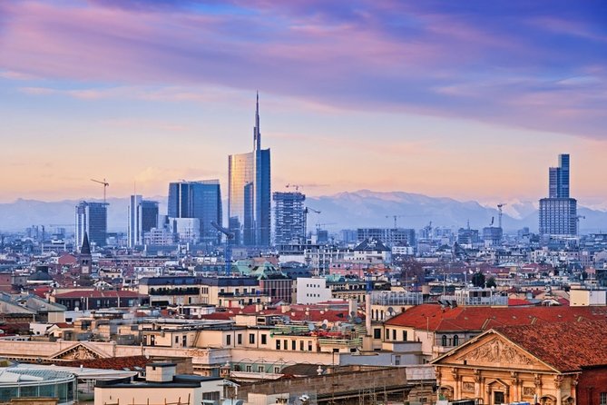 Arrival Private Transfer: Malpensa Airport MXP to Milan in Luxury Van - What the strongest rides get right