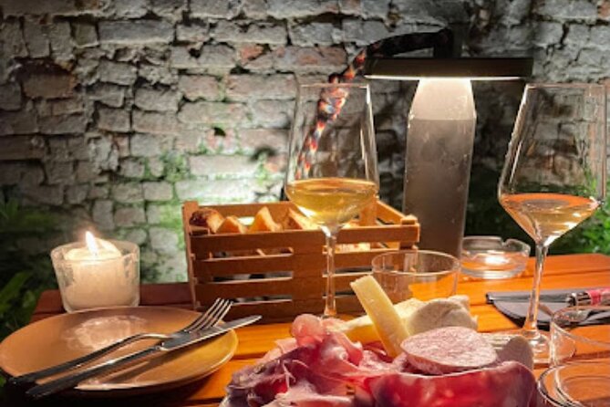 Bar Hopping in Milan - Finishing along Naviglio Grande