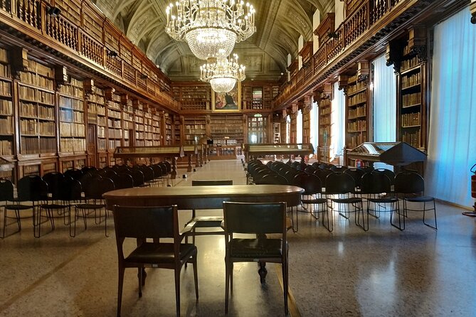 Brera district & Pinacoteca 2-hours guided experience with entrance tickets included - Price and what the $78.49 covers