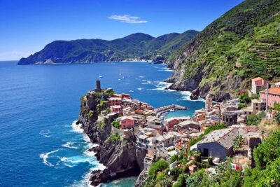 Cinque Terre Day Trip from Milan: Italian Riviera Escape