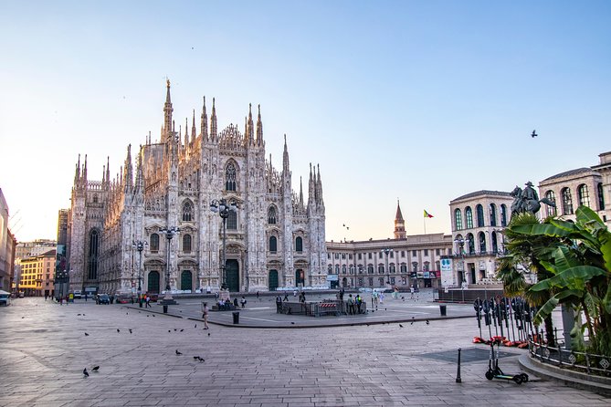 Explore Milan in 90 minutes with a Local - Walking from the Duomo into everyday Milan