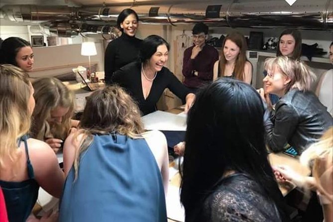 Fashion Workshop in Atelier and Fashion District Tour - What you learn about fabrics and quality