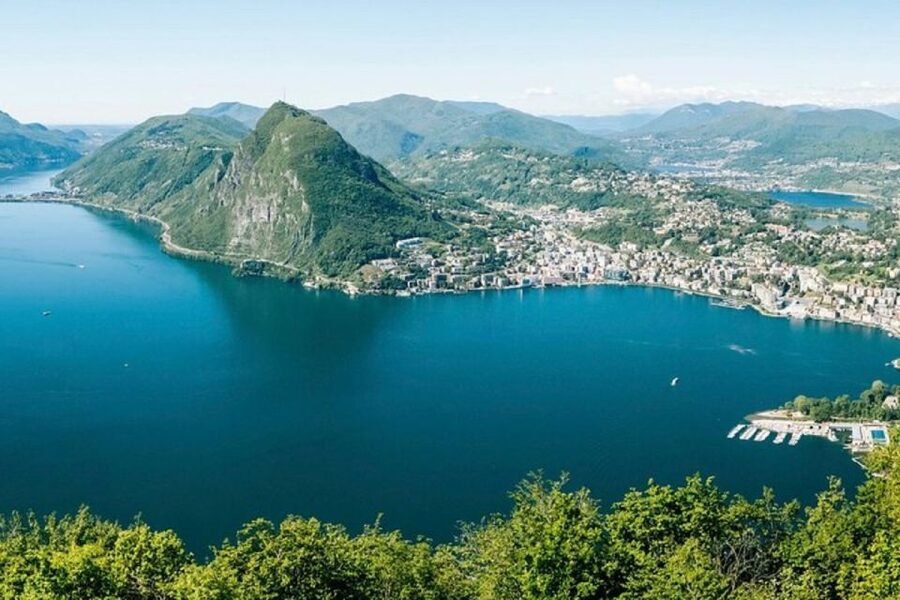 From Milan: Full-Day Trip to Como and Bellagio - Guides and group size shape the experience
