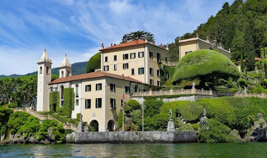 From Milan: Guided Tour of Como & Lake Como - Why the small group matters