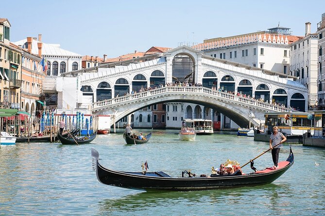 From Milan: Venice Full-Day Guided Tour With Boat Ride - St. Mark’s Square and the first guided walk