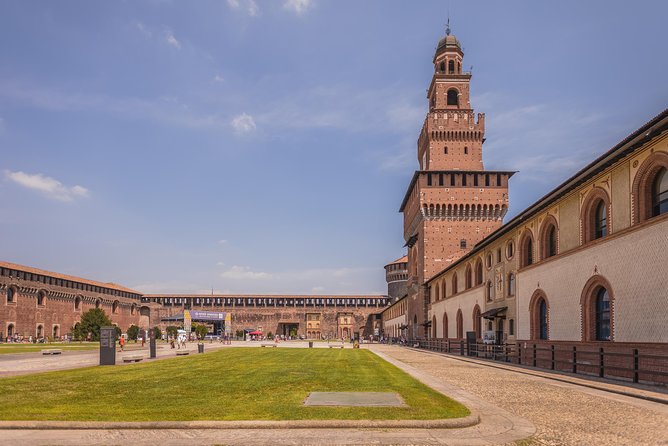 Historic Milan Tour with Skip-the-Line Last Supper Ticket - What to bring, and what to leave behind