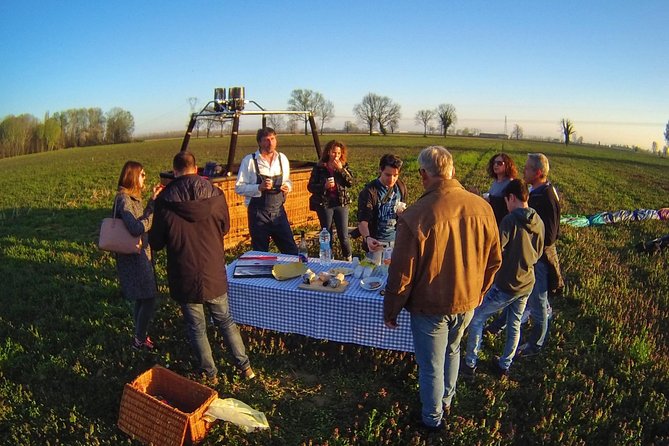 Hot air balloon flight Milan weekend - Landing, Toast, and the Baptism Certificate
