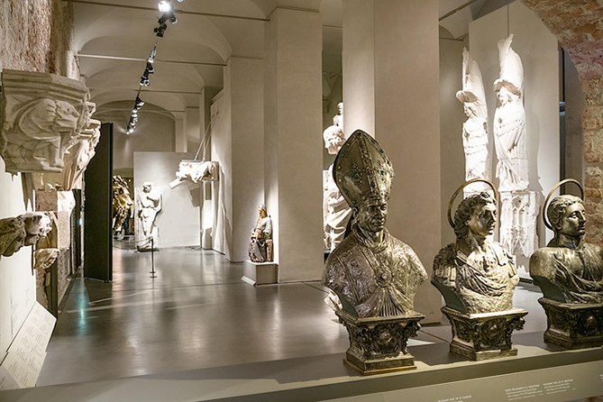 Inside Milan’s Duomo: Cathedral Tour with Optional Rooftop - What you are really paying for at Milan’s Duomo
