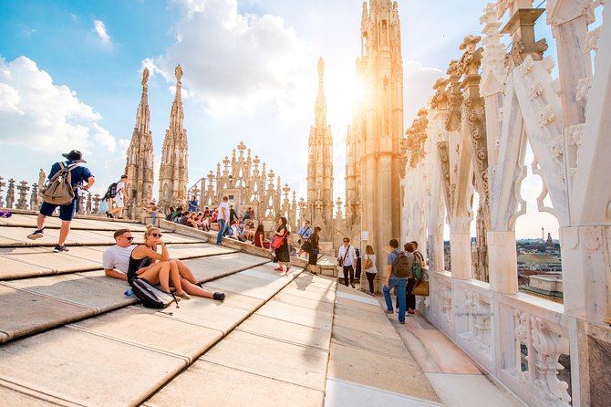 Inside Milan’s Duomo: Cathedral Tour with Optional Rooftop - Meeting Citywalkers in Piazza del Duomo