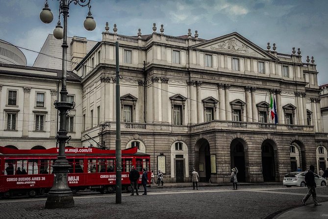 La Scala Theatre and Museum guided experience - Who should book this La Scala visit?