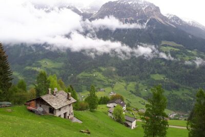 Lake Como, Swiss Alps and Bernina Train From Milan