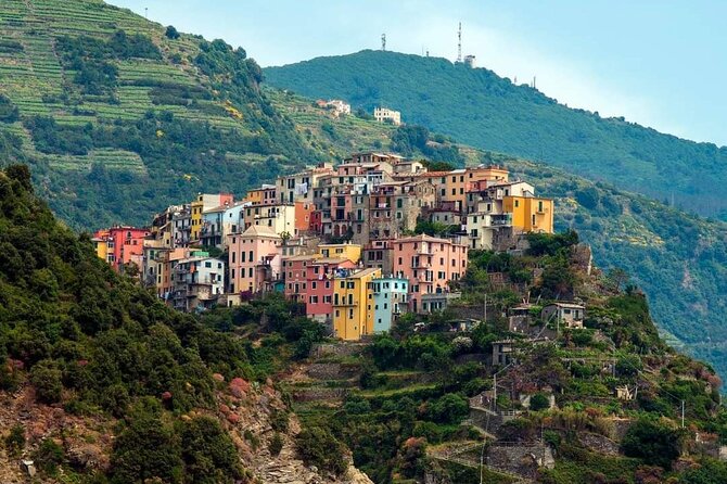 Ligurian Colors, Cinque Terre Full Day Private Transfer Excursion From Milan - Practical details that can make the day easier