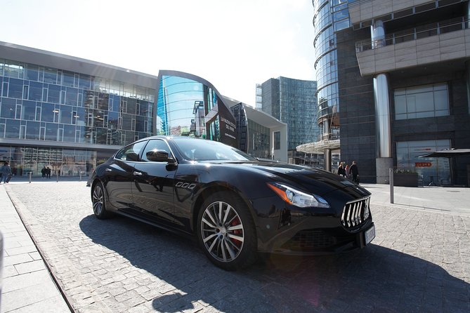 LINATE - MILANO airport transfer with private Luxury Car - Arrival with luggage, companions, or a service animal