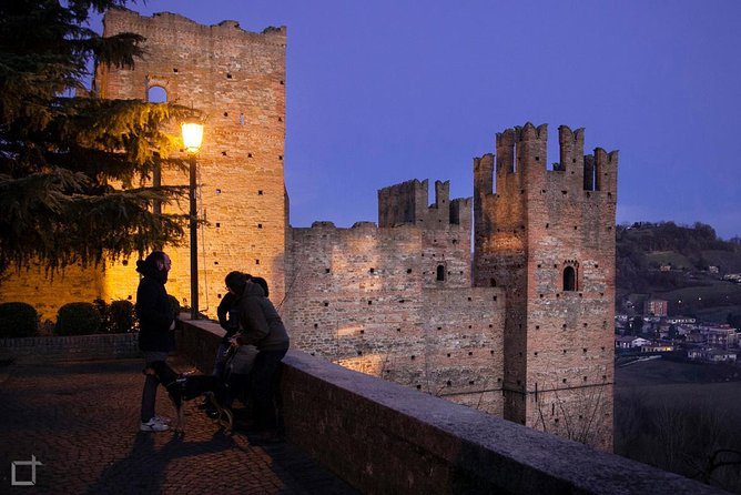 Medieval villages & Cremona Stradivari's town, tour from Milan - What the private format adds