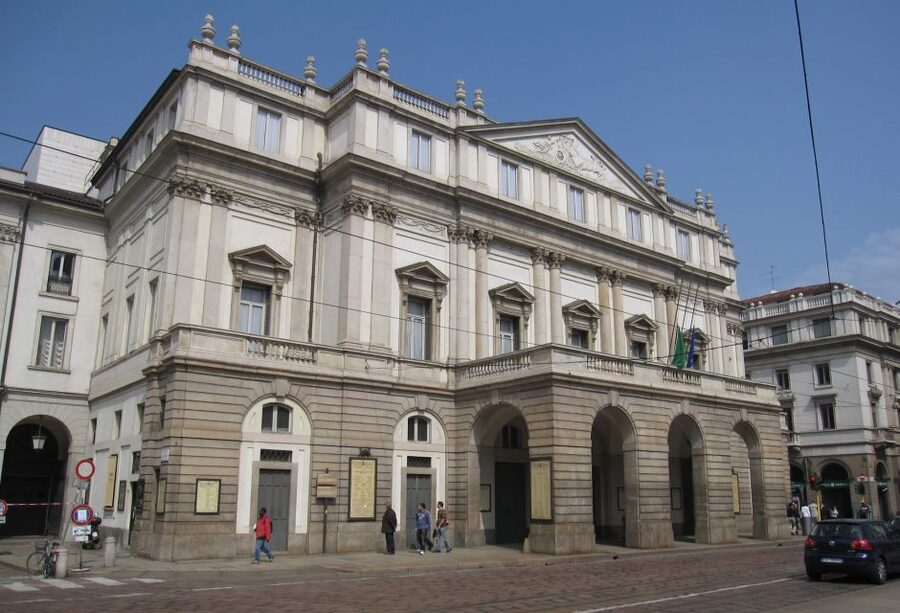 Milan: 2.5-Hour City Tour by Tram - Why Milan works so well from a tram window