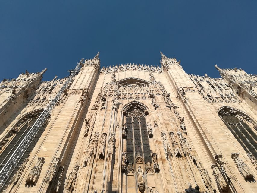 Milan: 4-Hour Art and History Private Walking Tour - Why a private walk works well in Milan