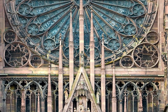 Milan: Best of Skip-the-Line Duomo Guided Tour Experience - What this Duomo tour actually gives you