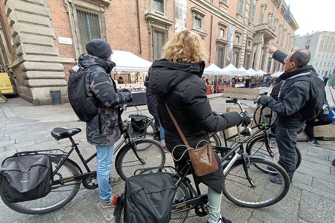 Milan: Bicycle Tour Live Tourist Guide 3 hours and half - What the pace and bicycles are really like