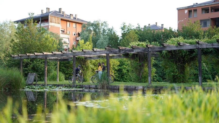 Milan: Bike Tour with Picnic on the turtle lake - Is $46 a fair price?