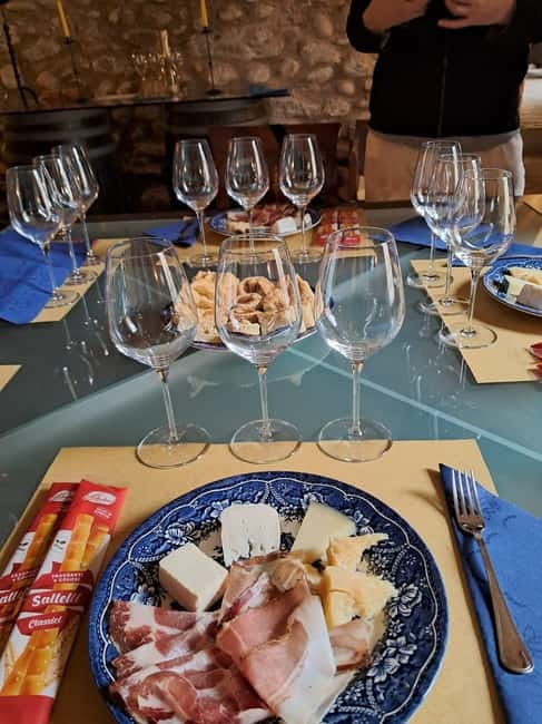 Milan: Brescia & Franciacorta with Wine Tasting Small Group - Brescia’s squares, cathedral, and Roman remains