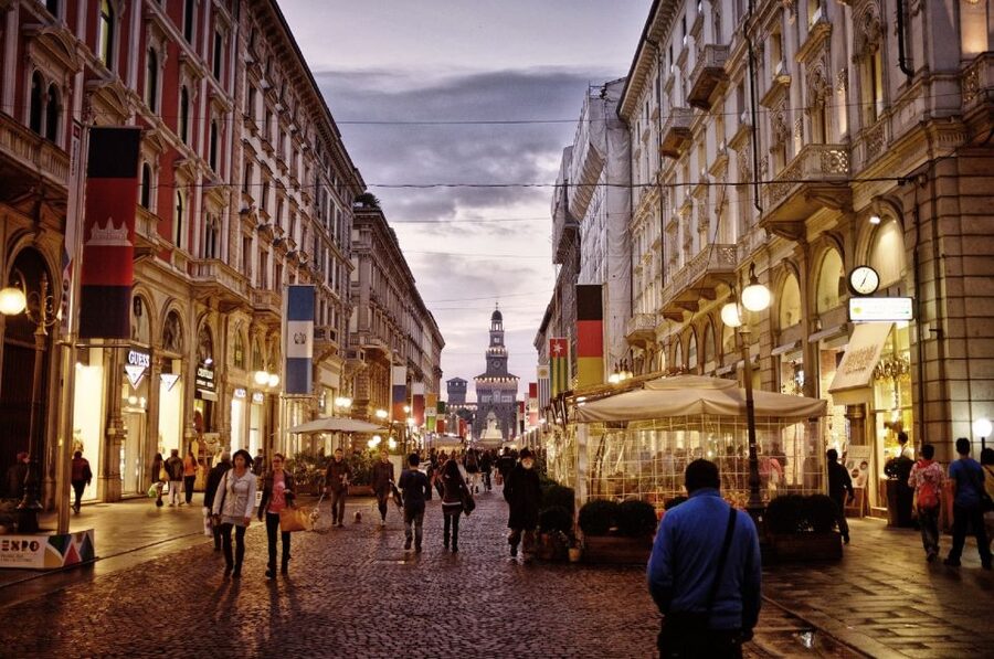 Milan by Night 2-Hour Walking Tour - Walking toward La Scala