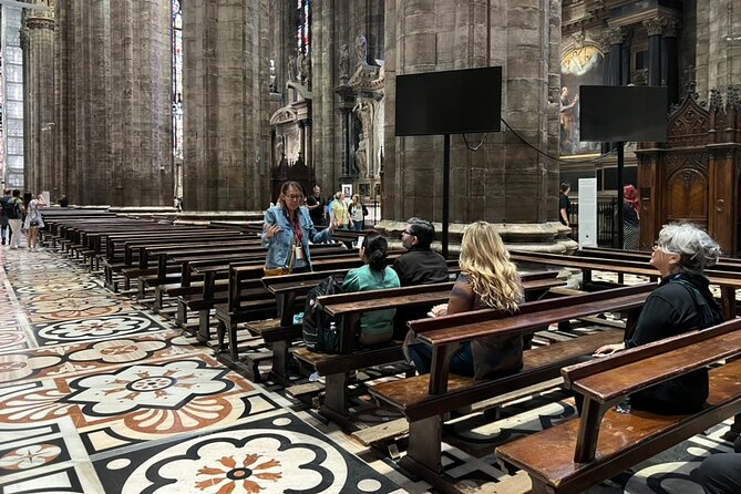 Milan: Cathedral and Terraces Guided Tour with Tickets - What the guide adds to the experience