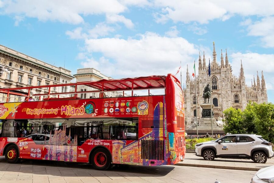Milan: City Sightseeing Hop-On Hop-Off Bus with Audio Guide - Line B: Duomo, Porta Venezia, and modern Milan