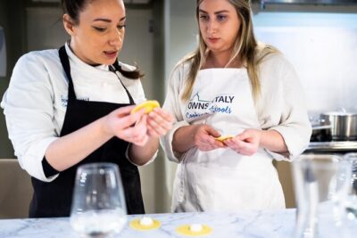Milan Culinary Experience: Pasta & Gelato or Tiramisù Class