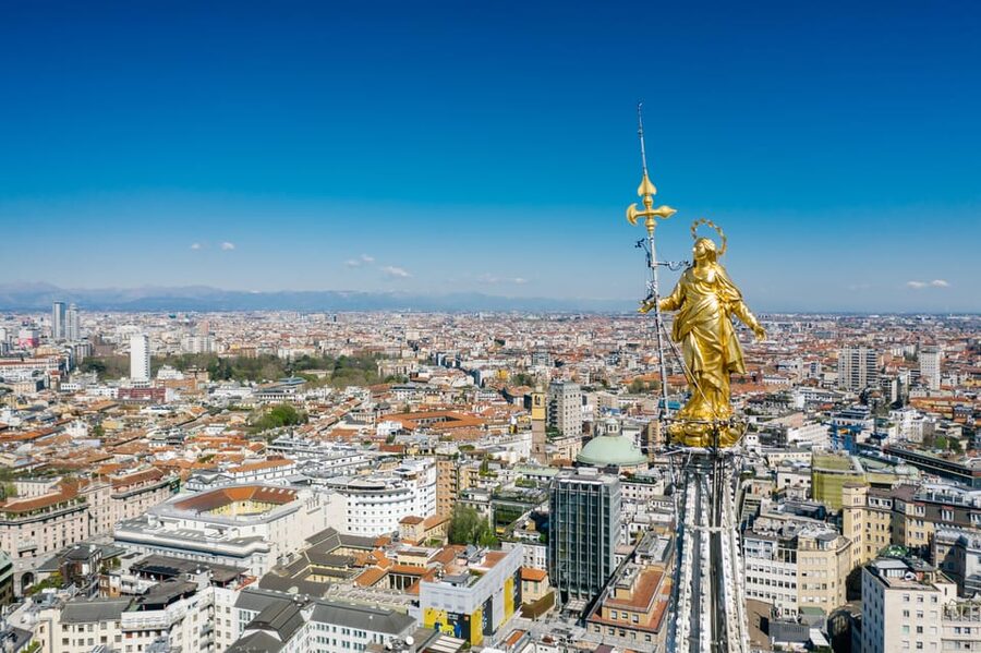 Milan: Da Vinci's Last Supper & Duomo Rooftop Terraces Tour - What the three-hour pace feels like