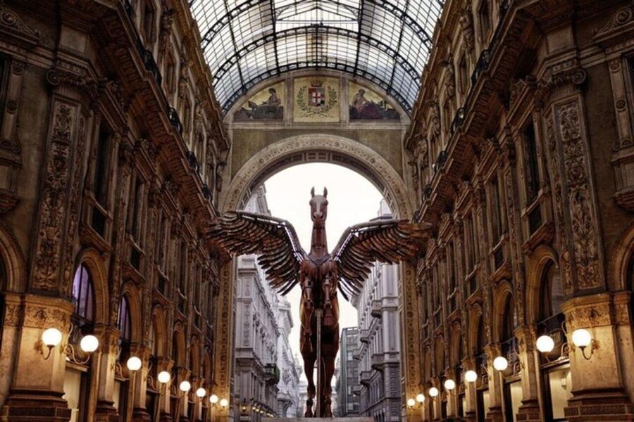 Milan: Design and Fashion Walking Tour - Robertaebasta Formentini and Milan’s design eye