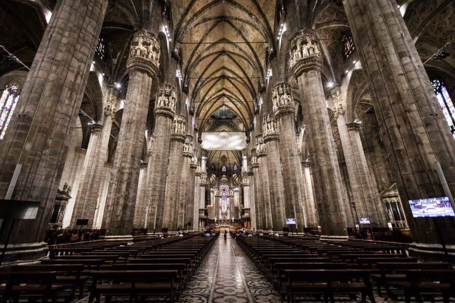 Milan Duomo Cathedral Tour - Starting at Mondadori Megastore in Piazza del Duomo