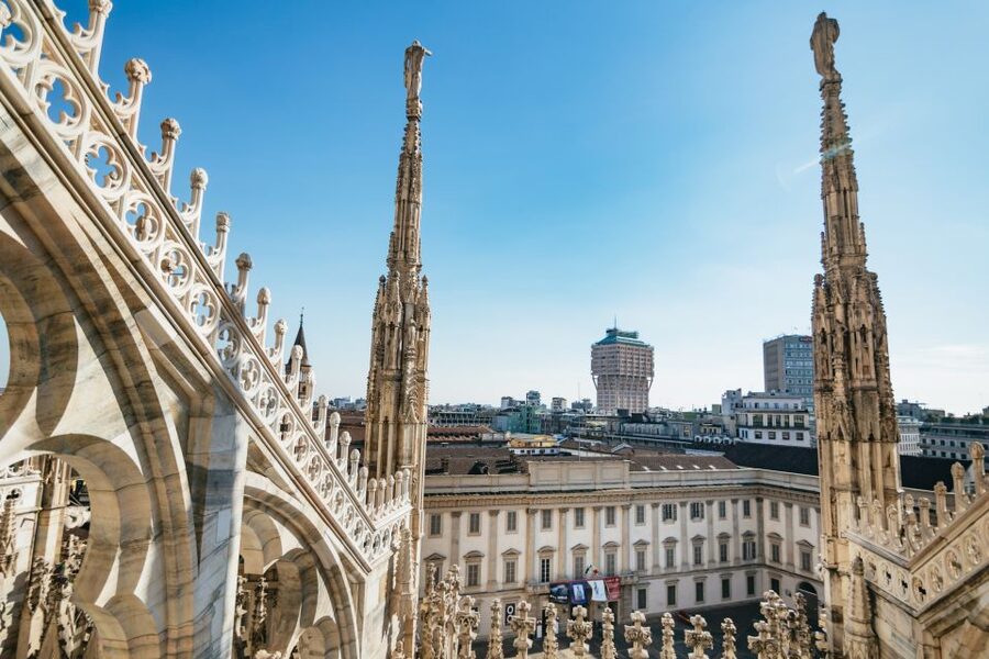 Milan: Duomo Rooftop and Cathedral Guided Tour with Tickets - Why the Duomo rooftop deserves your time