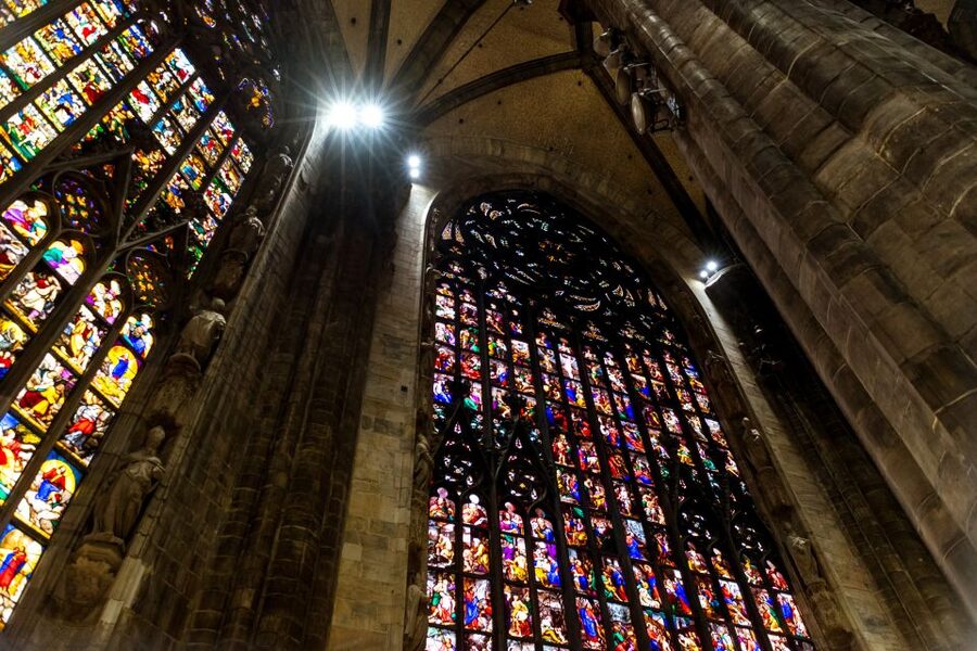 Milan: Duomo & Rooftop Tour with Optional Hop-On Hop-Off Bus - Is the optional hop-on hop-off bus ticket worth adding?