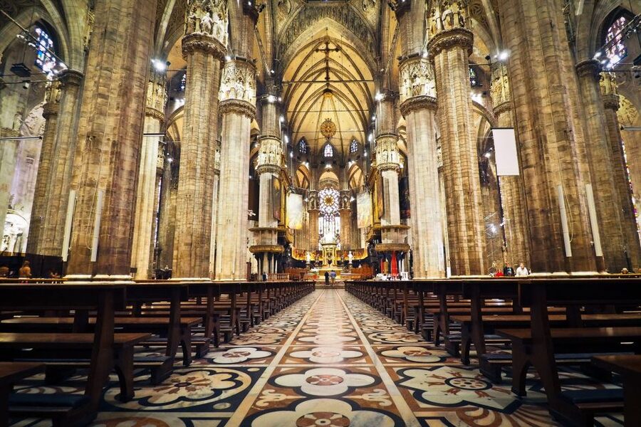Milan: Duomo, Sforza Castle, and Pieta Guided Tour - Galleria Vittorio Emanuele II, Milan’s polished living room