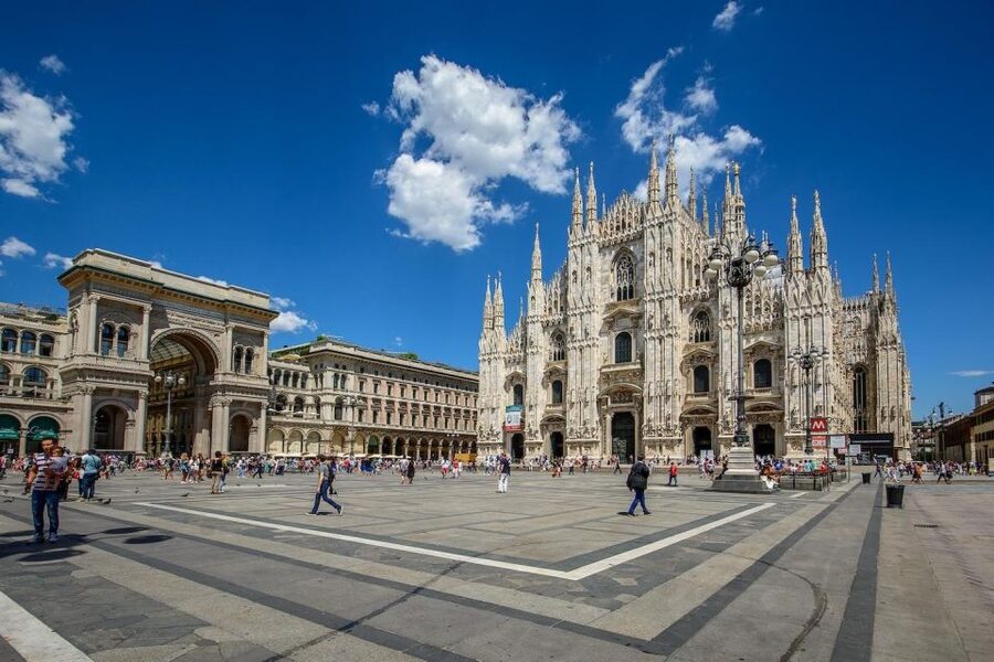 Milan: Duomo, Sforza Castle, and Pieta Guided Tour - What the guides add