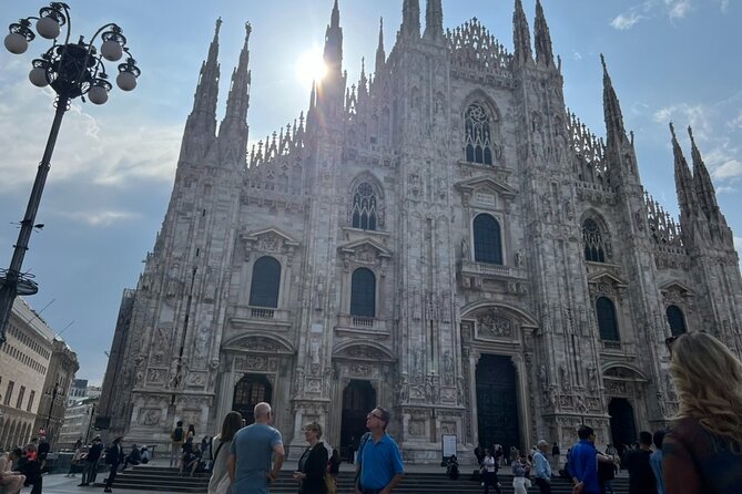 Milan Duomo, Sforza Castle and Pieta Guided Tour with Tickets - Who should book this tour