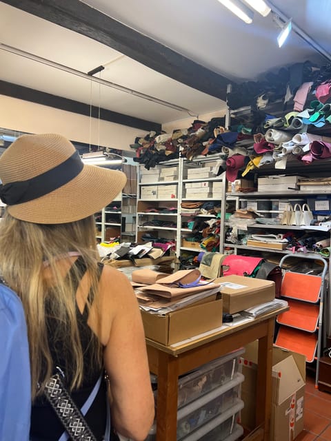 Milan: Exclusive Private Fashion Tour - Watching artisans at work