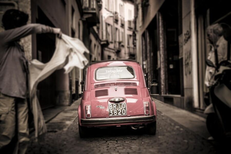 Milan: Fast Tour by Vintage Red Fiat 500 (30 mins, no stop) - What this 30-minute Milan drive is really for