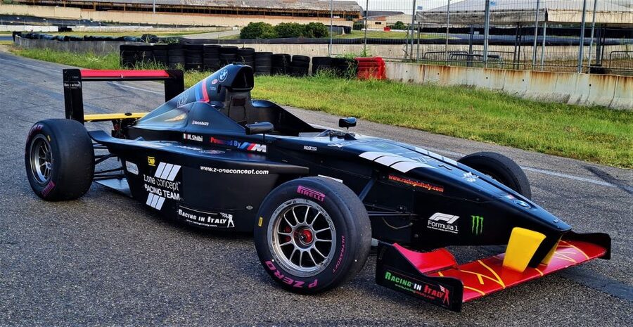 Milan: Formula BMW & Ferrari Race Course Driving Experience - Arriving at Castelletto di Branduzzo