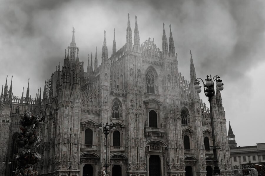 Milan: Ghosts, Mysteries, and Secrets Guided Walking Tour - Why Milan’s ghost stories work best after sunset