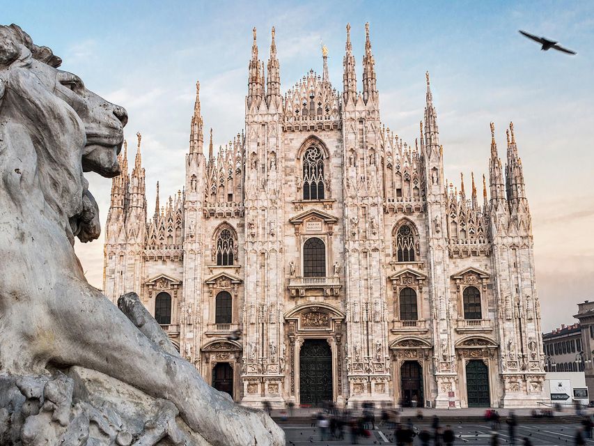 Milan: Guided Cathedral Tour with Rooftop Terraces Access - Timing, Security, and What to Carry