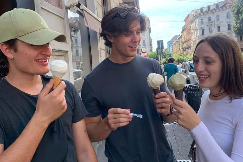 Milan: Guided Food Tour with Tastings - Cannolo, pizza, gelato, and more