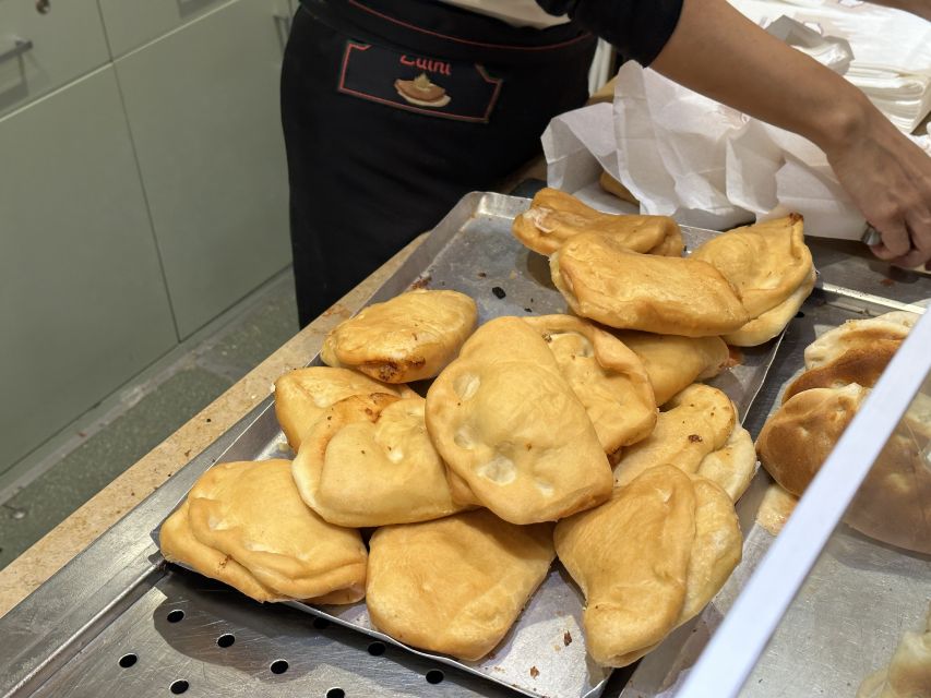 Milan: Guided Street Food Walking Tour with Food Tasting - Who should book this Milan food walk?