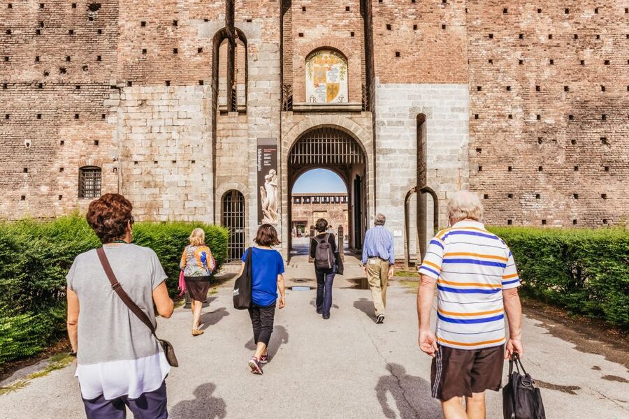Milan: Guided Walking Tour & Last Supper Visit with Ticket - Key points to know before booking