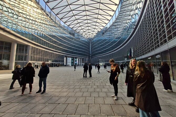 Milan Highlights And Hidden Gems Private Walking Tour - Where the experience can fall short