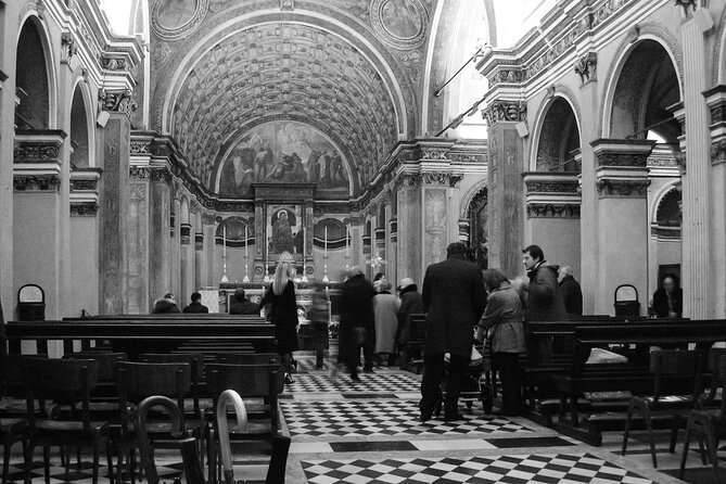 Milan: Highlights and Secret Treasures walking tour - Ca’ Granda and Torre Velasca: old institutions beside modern Milan