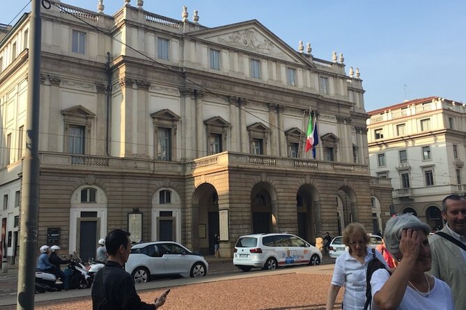 Milan Highlights: Guided Duomo, Last Supper & City Centre Tour - Entering Milan’s Duomo after the walking route