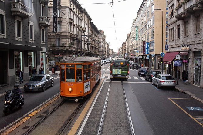 Milan Hop-On Hop-Off Bus Tour with Four Routes - Audio commentary, Wi-Fi, and the mobile app